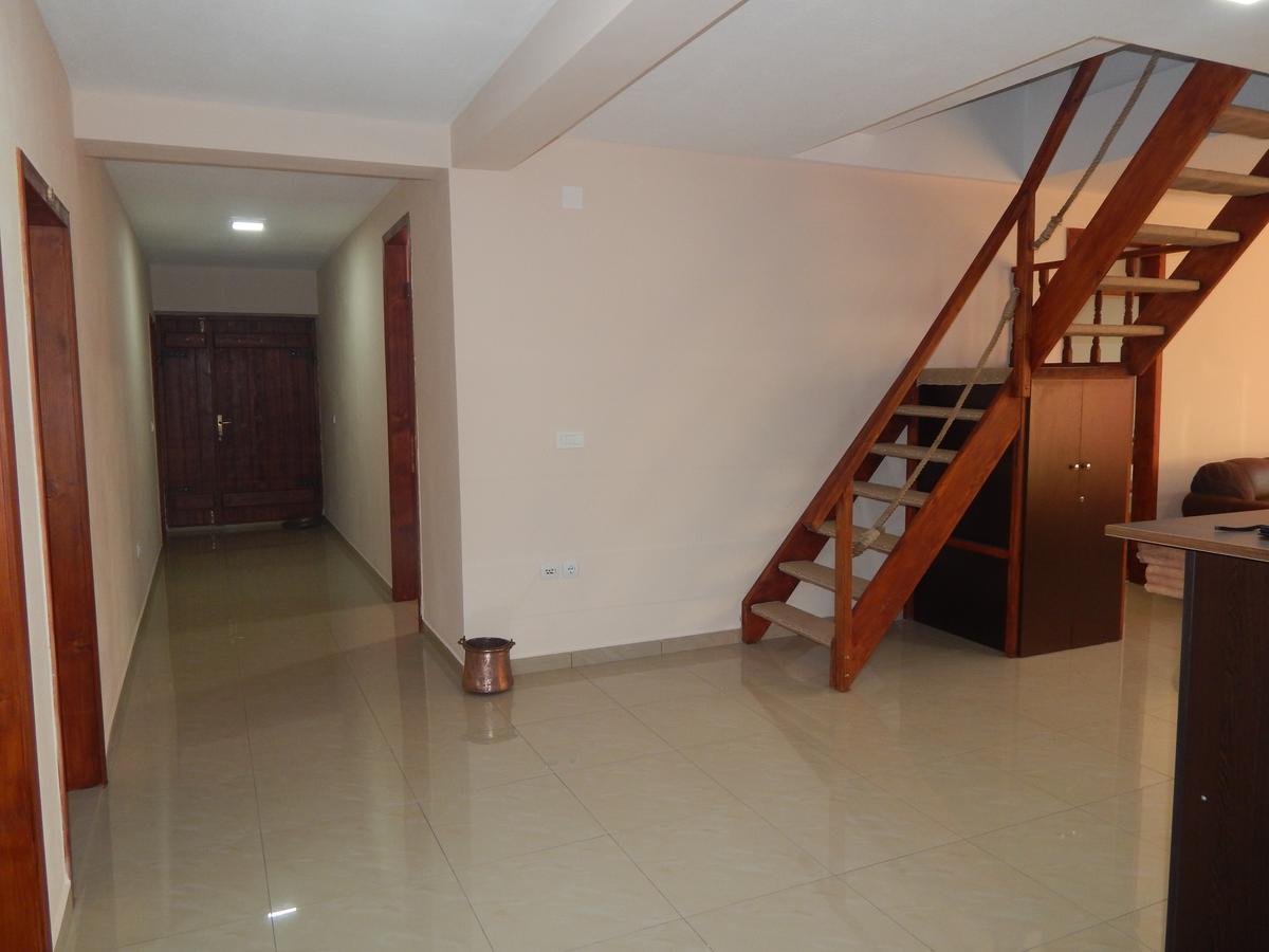 Hotel Restoran Antika สตรูมิตซา ภายนอก รูปภาพ
